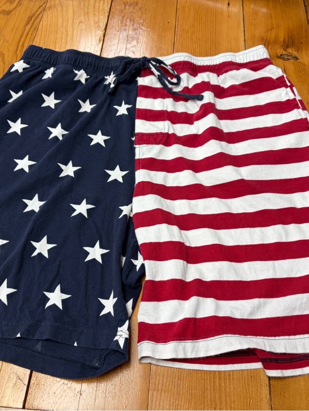 croft & barrow Men's Navy, Red & White Stars & Stripes Athletic Shorts